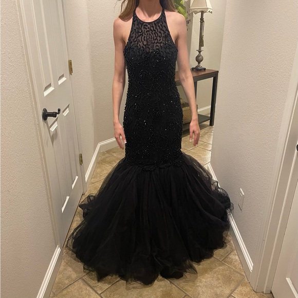 Black Sherri Hill mermaid prom dress - Picture 2 of 4